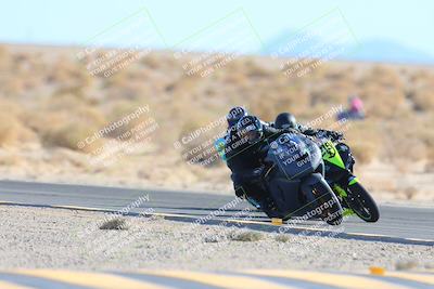 media/Jan-10-2025-CVMA Friday Practice (Fri) [[489e0da257]]/Group 4 and Trackday/Session 4 (Turn 16)/